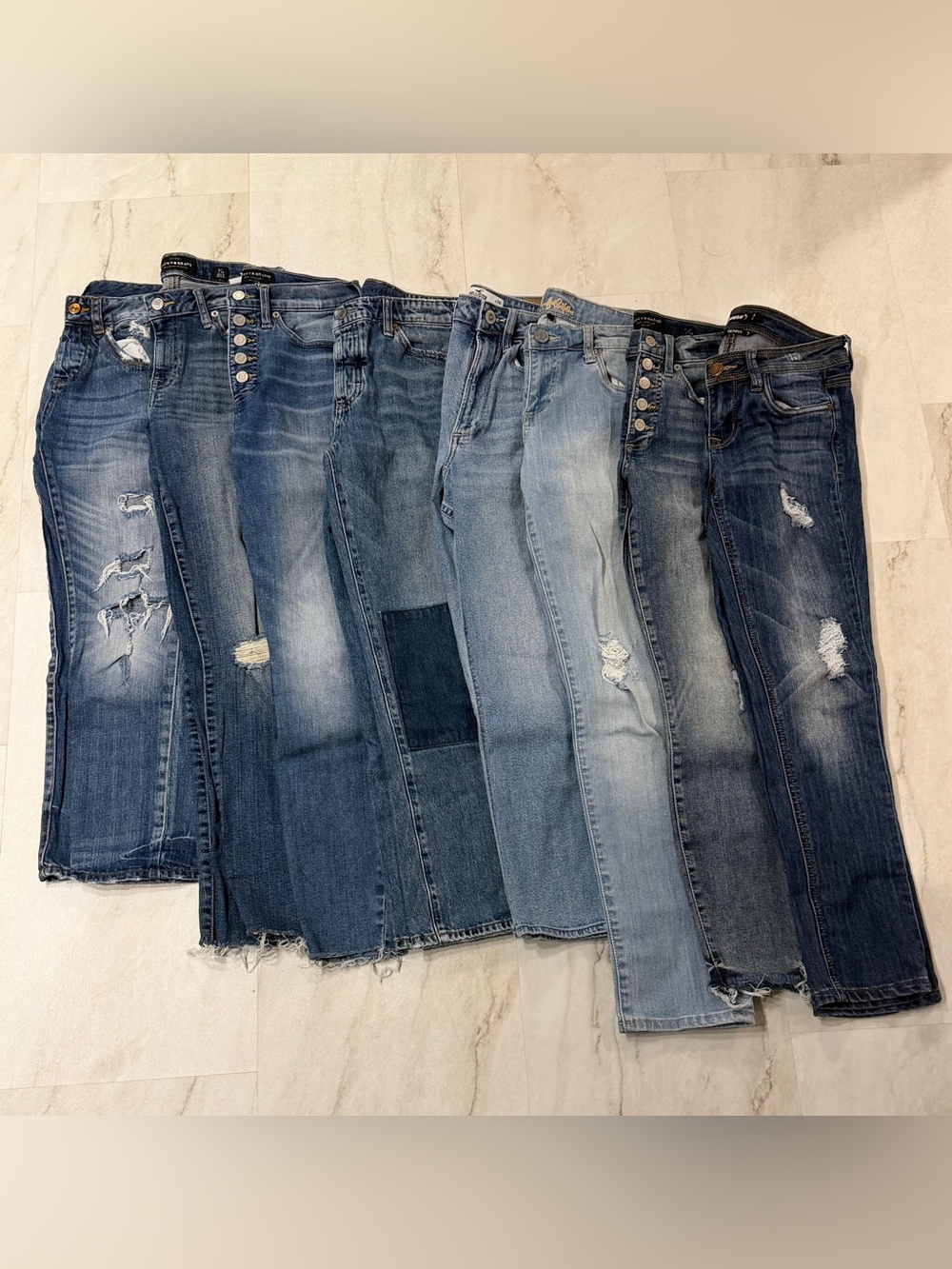 Lucky Brand Zara Hollister Size 2 - 8 Pairs of Jeans Bundle